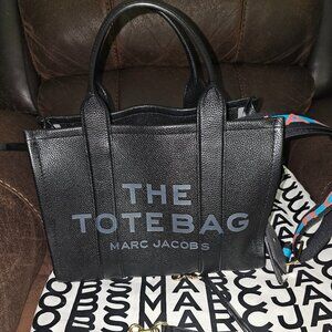 MARC JACOBS THE TOTE BAG BLACK LEATHER